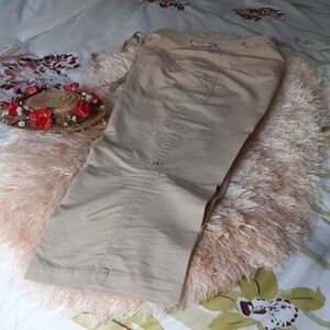 Liz claiborn Crop  Capri
